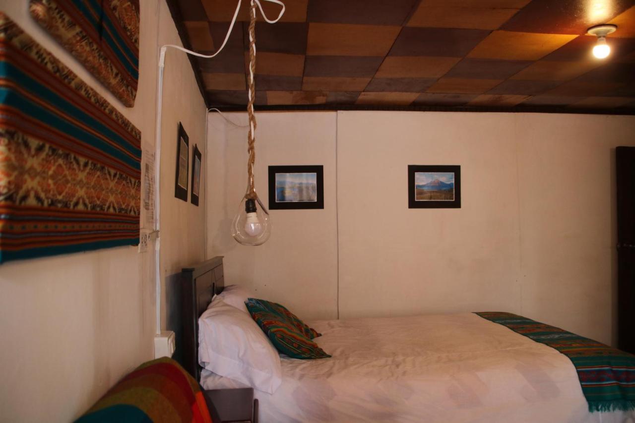 Hospedaje Los Ponchos Otavalo Exterior foto